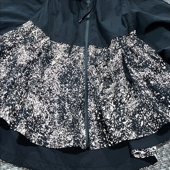 Lululemon x SoulCycle | Ride & Reflect Jacket - Picture 2 of 16